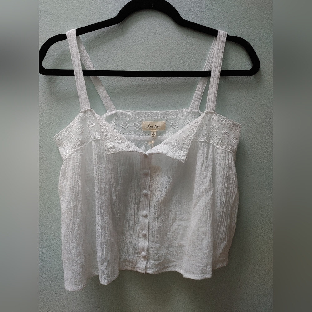 4/$20 White eyelet tank